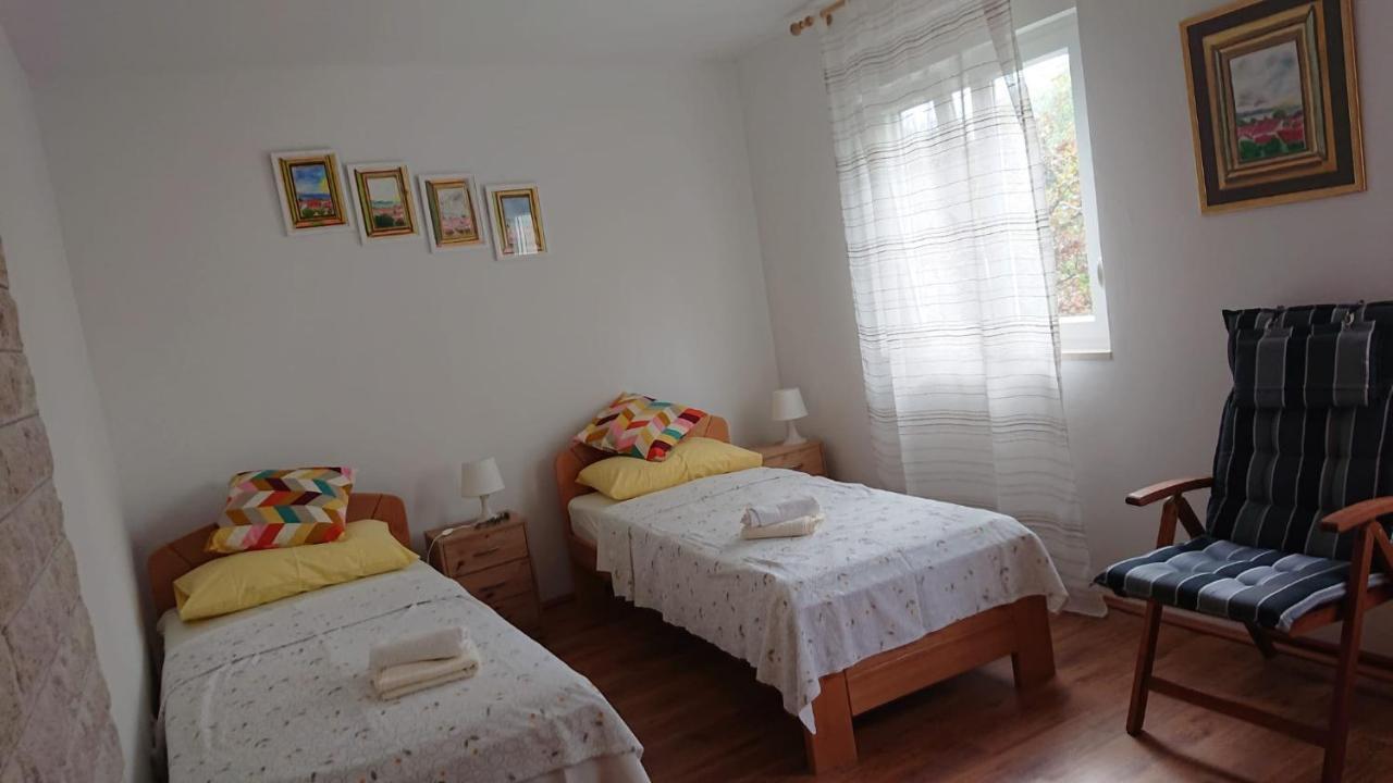 Apartment Tin Krk Town Exterior photo